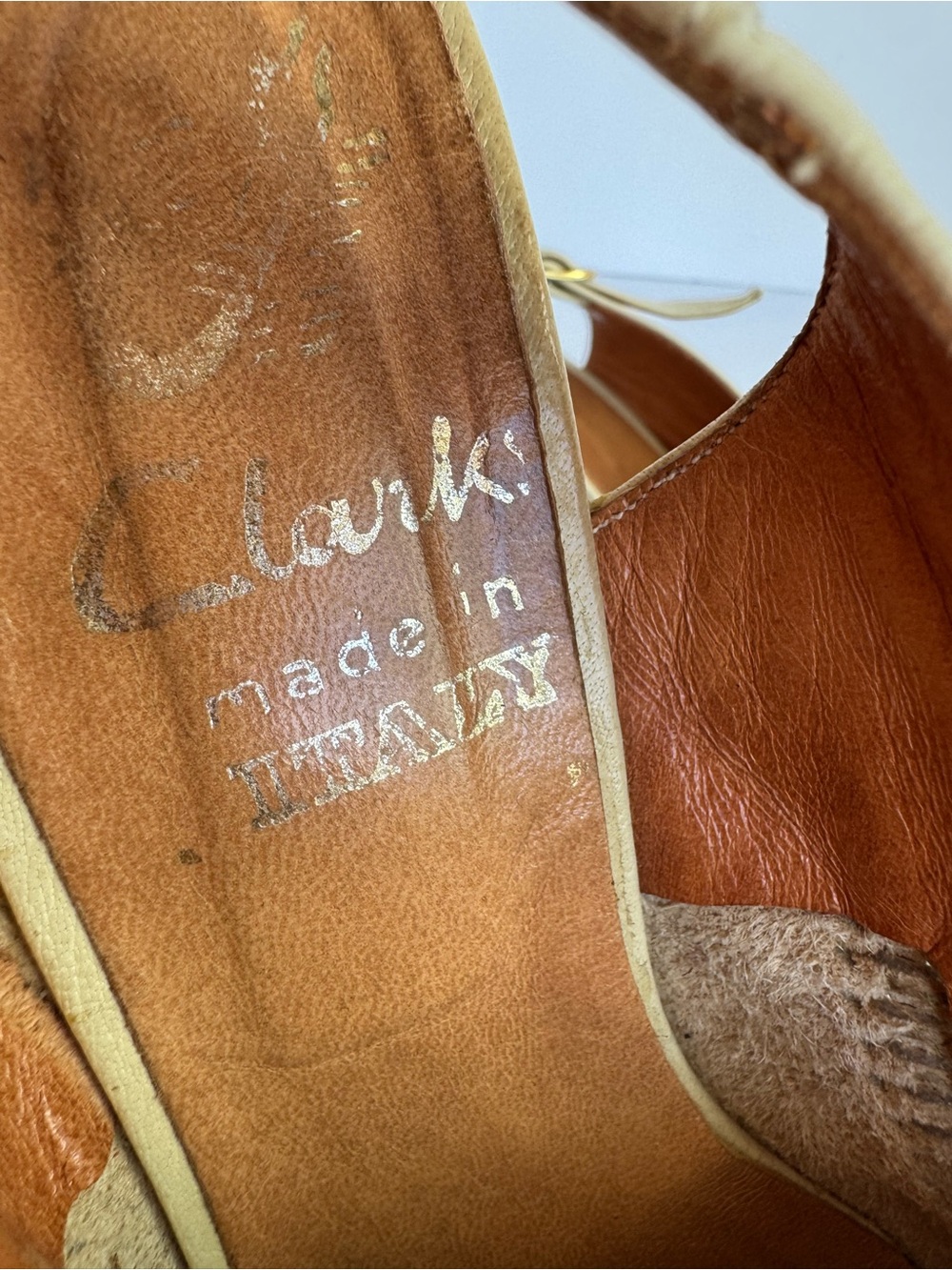 Clarks 70s Italian Leather Slingback Shoes 7.5 Narrow Block Heel Square Woven - Picture 11 of 14
